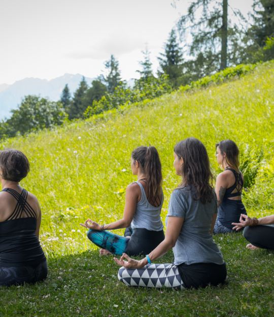 Mit Yoga und Natur zu innerer Ruhe und Kraft